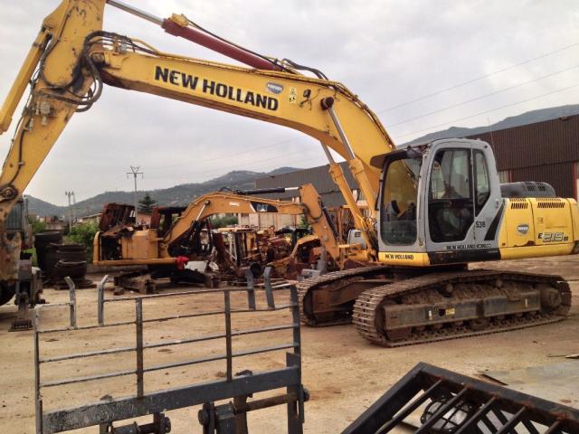 New Holland E215 B