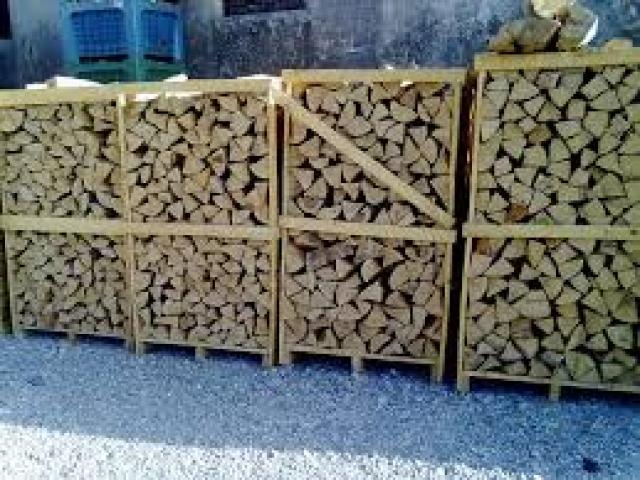 Legna .€.150,00 e pellet .€.3,00