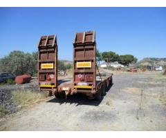 Carrellone Cometto t38 tre assi ,rampe idrauliche.