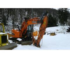 ESCAVATORE DOOSAN 140