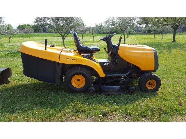 Tosaerba Rasaerba Trattorino bilama taglio da 107 motore Briggs&Stratton 18CV accessoriato