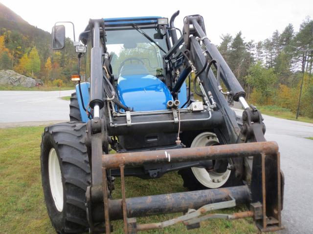 trattore New  Holland  TL100DC