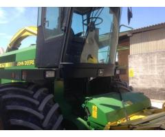 Trincia John Deere 6710 semovente