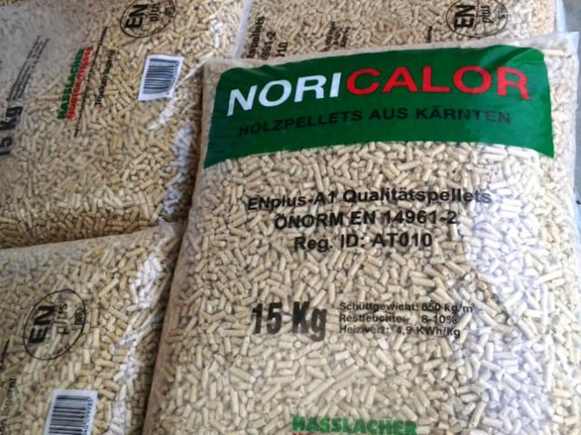 hotmax noricalor pellet austriaco abete castel volturno