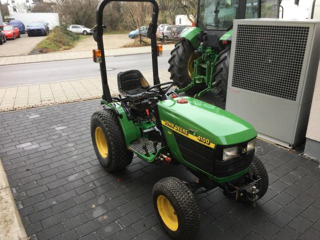 john deere 4100 compatto trattore