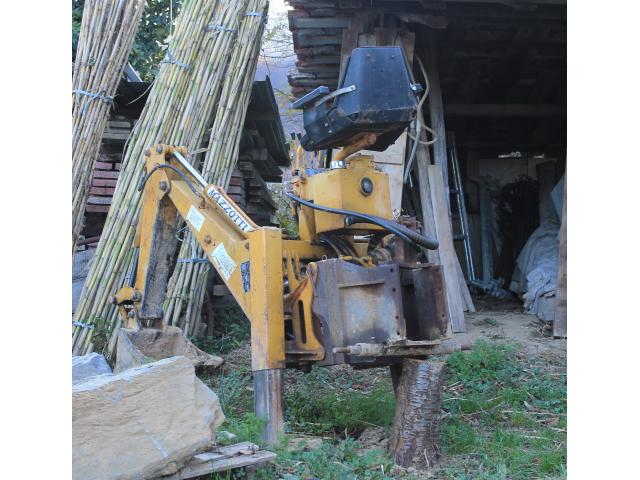 RETROESCAVATORE MAZZOTTI