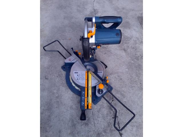 Troncatrice radiale ryobi
