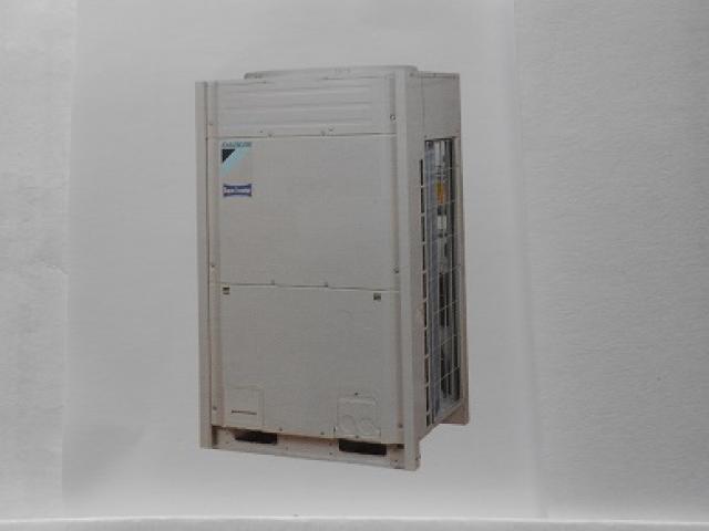DAIKIN SUPER INVERTER  x Riscaldamento e Raffreddamento.